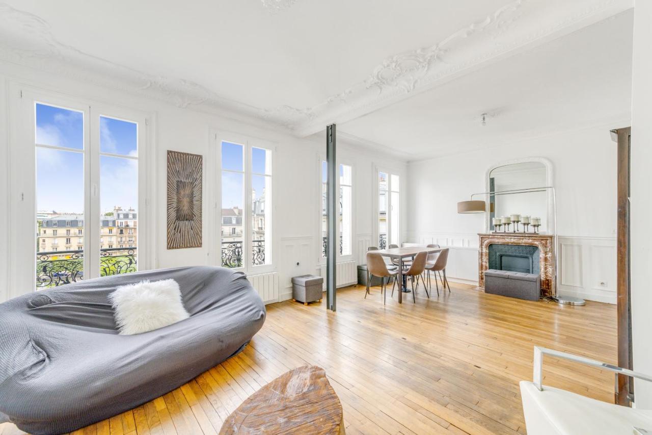 Appartamento Place De La Mairie Levallois-Perret Esterno foto