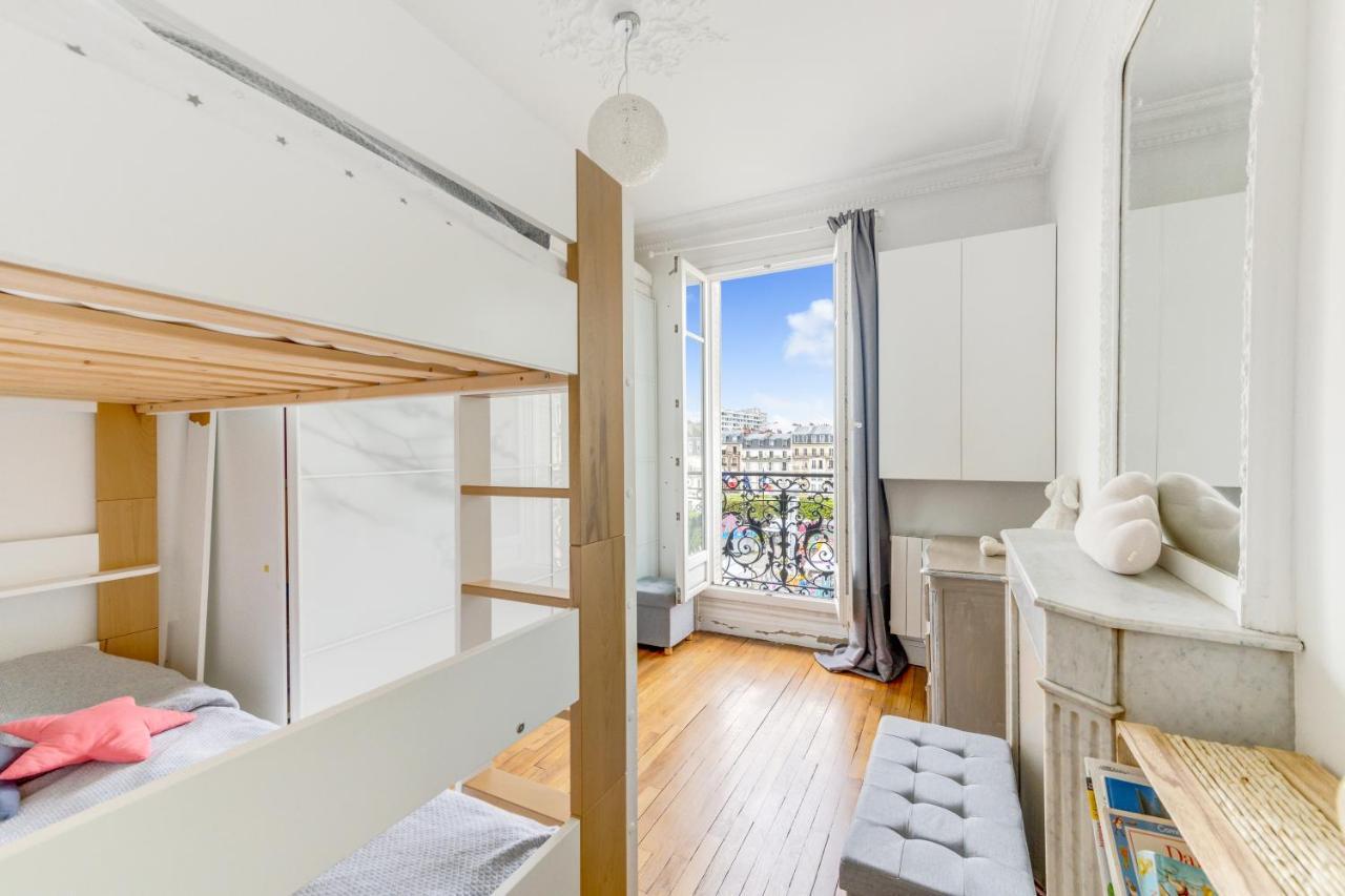 Appartamento Place De La Mairie Levallois-Perret Esterno foto